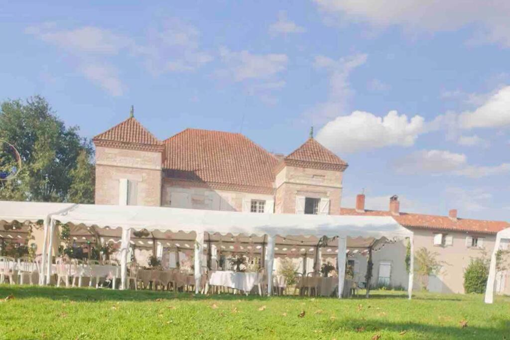 Chateau D'Issandou Golfech Extérieur photo